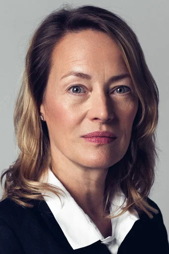 Chân dung Gabrielle Lazure