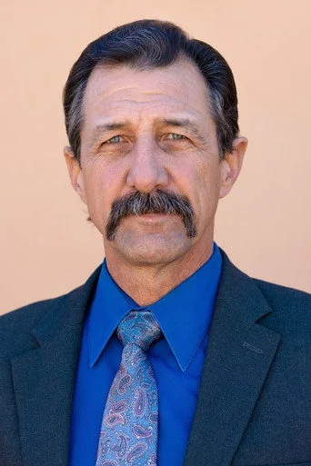 Chân dung John Marrs