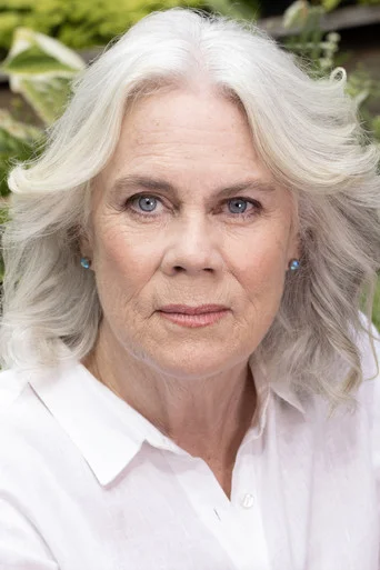 Chân dung Sheilagh Weymouth