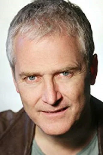 Chân dung Maurice Byrne