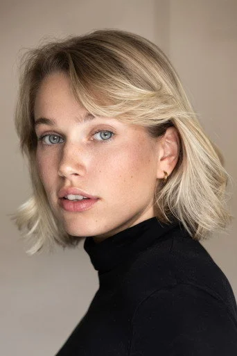 Chân dung Thea Sofie Loch Næss