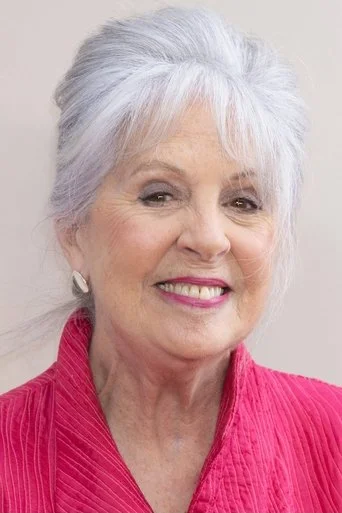 Chân dung Penelope Wilton