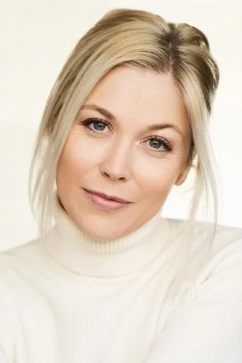 Chân dung Haley Sims