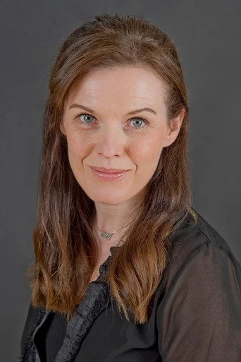 Chân dung Noella Brennan