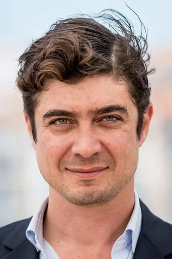 Chân dung Riccardo Scamarcio