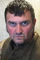 Chân dung Tony Lucken