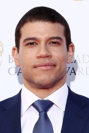 Chân dung Alex Hernandez