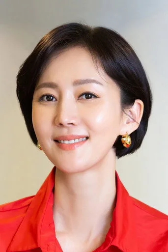 Chân dung Yum Jung-ah