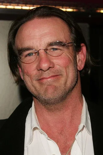 Chân dung John Diehl