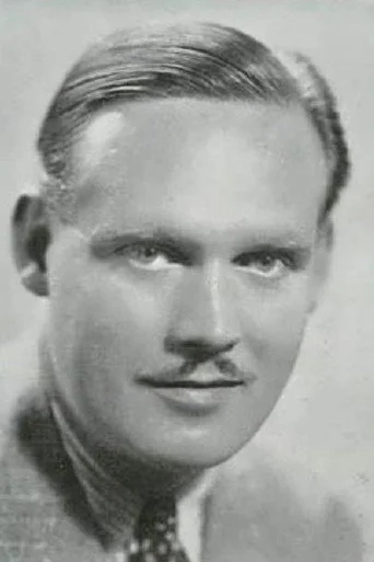 Chân dung Cyril Raymond