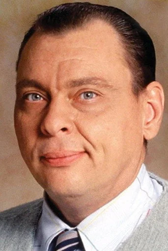 Chân dung Larry Drake