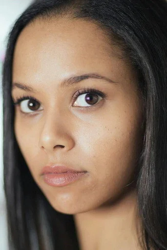 Chân dung Nicki Whitely