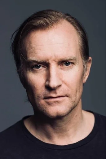 Chân dung Ulrich Thomsen