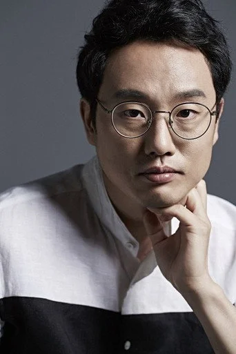 Chân dung Jung Young-ki