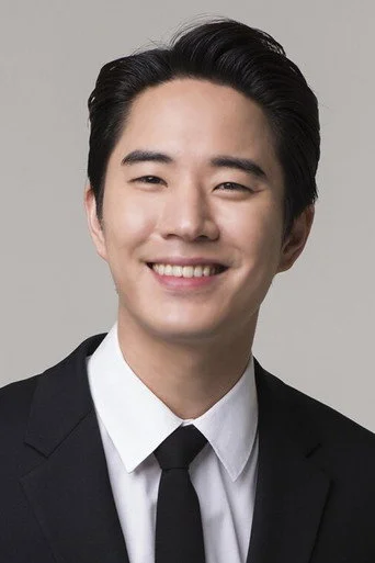 Chân dung Moon Tae-yu
