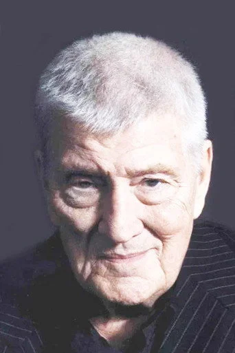 Chân dung Doug Lennox