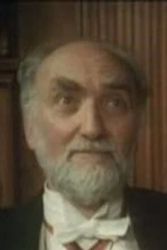 Chân dung Michael Poole