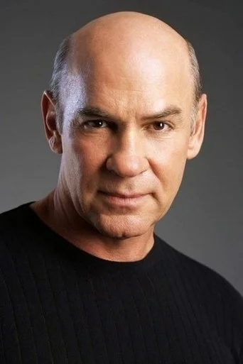 Chân dung Mitch Pileggi