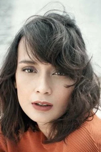 Chân dung Cristina Suzanne