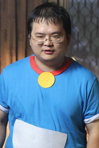 Chân dung Huang Lueh-geng