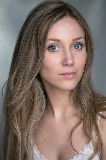 Chân dung Megan Lockhurst