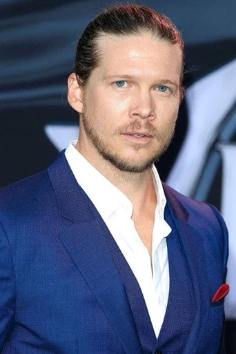 Chân dung Scott Deckert