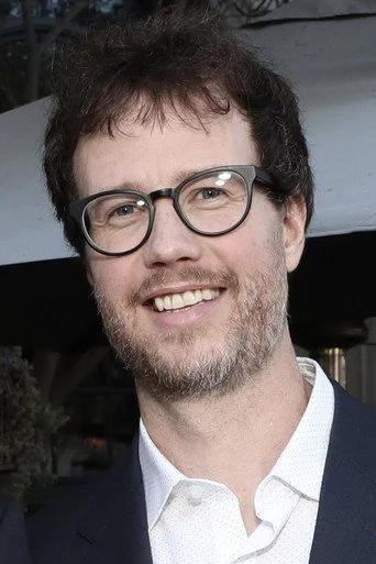 Chân dung Tyler Gillett