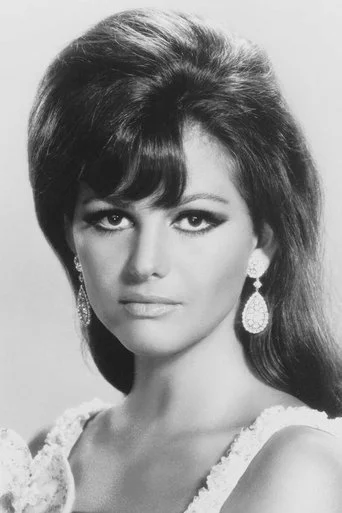 Chân dung Claudia Cardinale