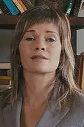 Chân dung Elizabeth Mkandawie