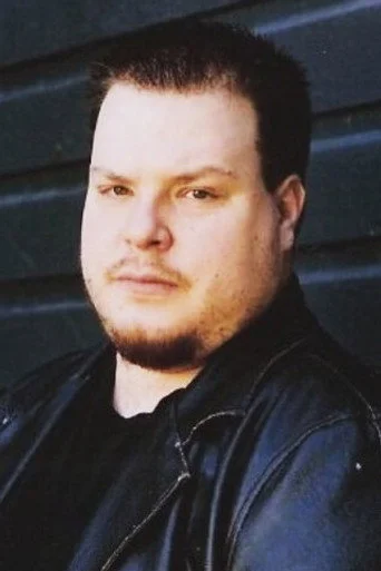 Chân dung Derek Gilroy