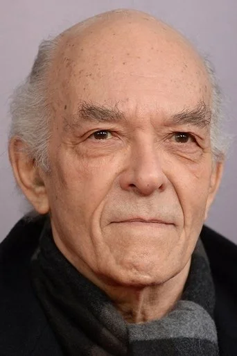 Chân dung Mark Margolis