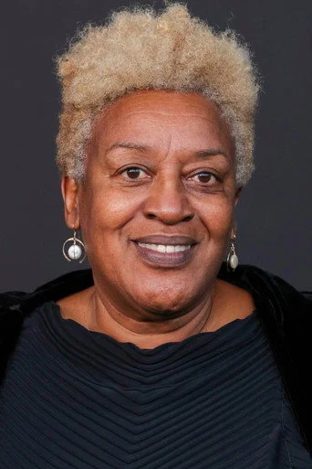 Chân dung CCH Pounder