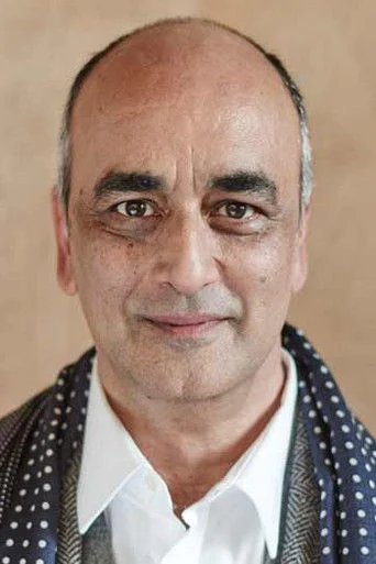 Chân dung Art Malik