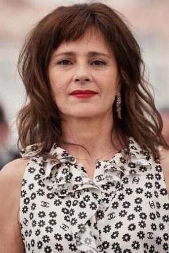 Chân dung Anouk Grinberg