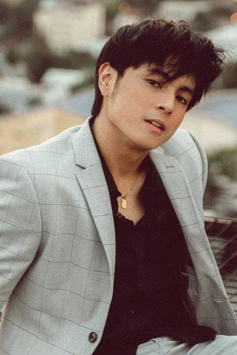 Chân dung Miguel Tanfelix