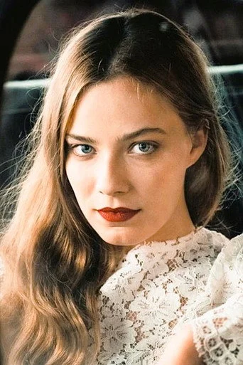 Chân dung Saskia Rosendahl