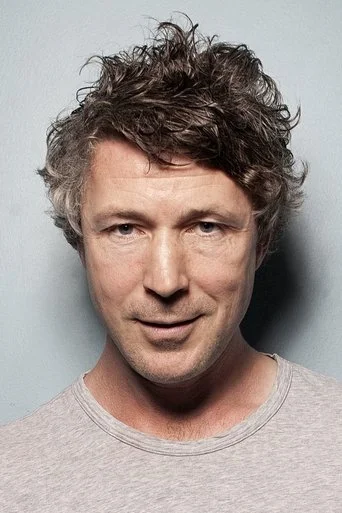 Chân dung Aidan Gillen