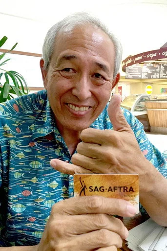 Chân dung Dennis Chun