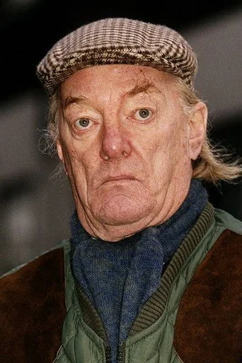 Chân dung Jeremy Kemp