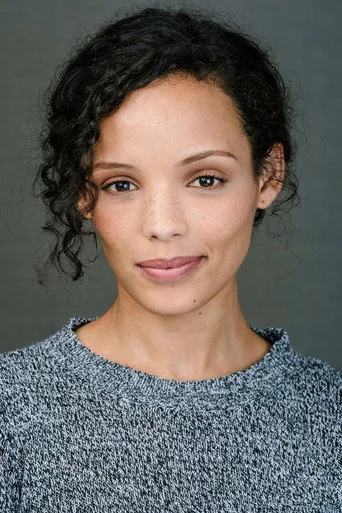 Chân dung Nicole Fortuin