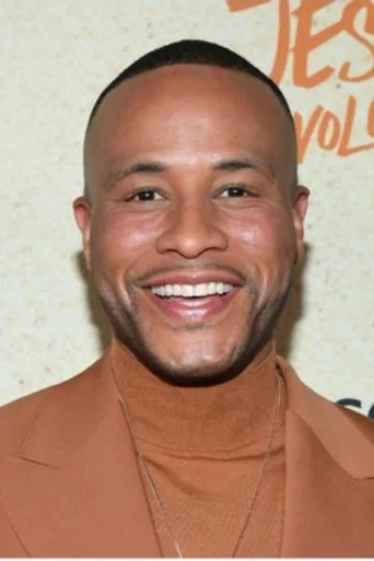Chân dung DeVon Franklin