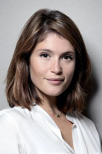 Chân dung Gemma Arterton