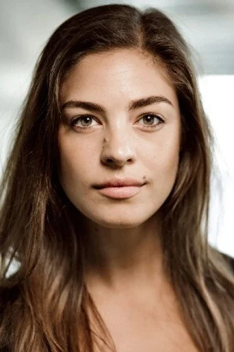 Chân dung Natalie Madueño