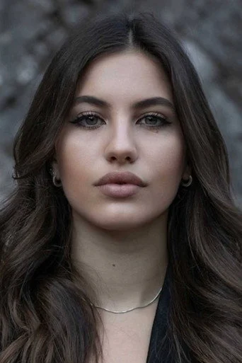 Chân dung Miriam Dossena