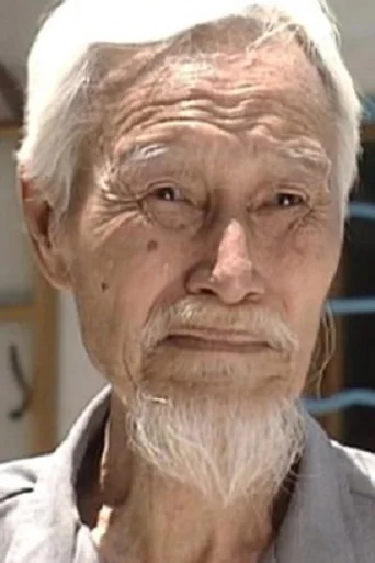 Chân dung Lui Tat