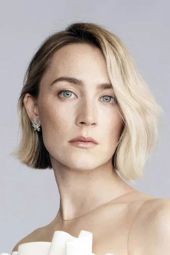 Chân dung Saoirse Ronan