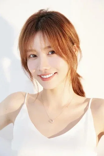 Chân dung Leslie Ma