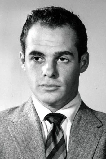Chân dung Corey Allen