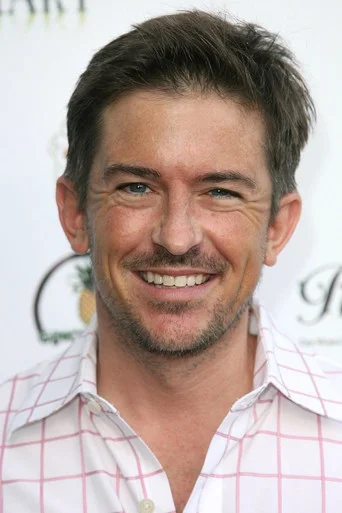 Chân dung Charlie Schlatter