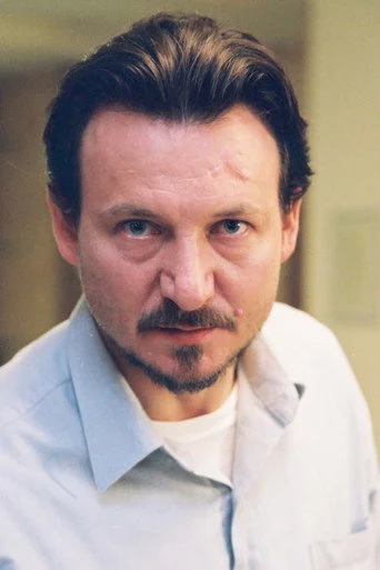 Chân dung Robert Więckiewicz